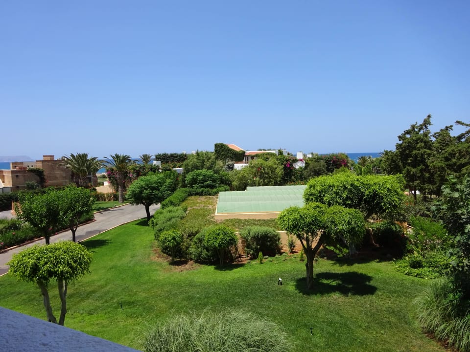 Garten Anissa Beach & Village