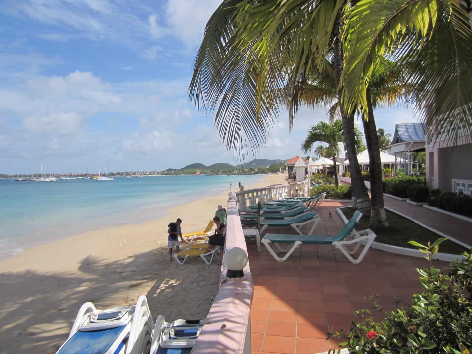 Blick nach Rechts St Lucian by Rex Resorts  (Im Umbau/Renovierung)