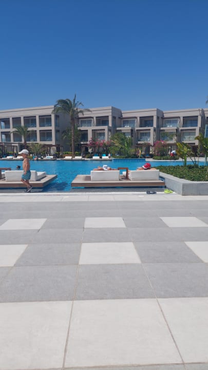 Außenansicht Steigenberger Resort Ras Soma