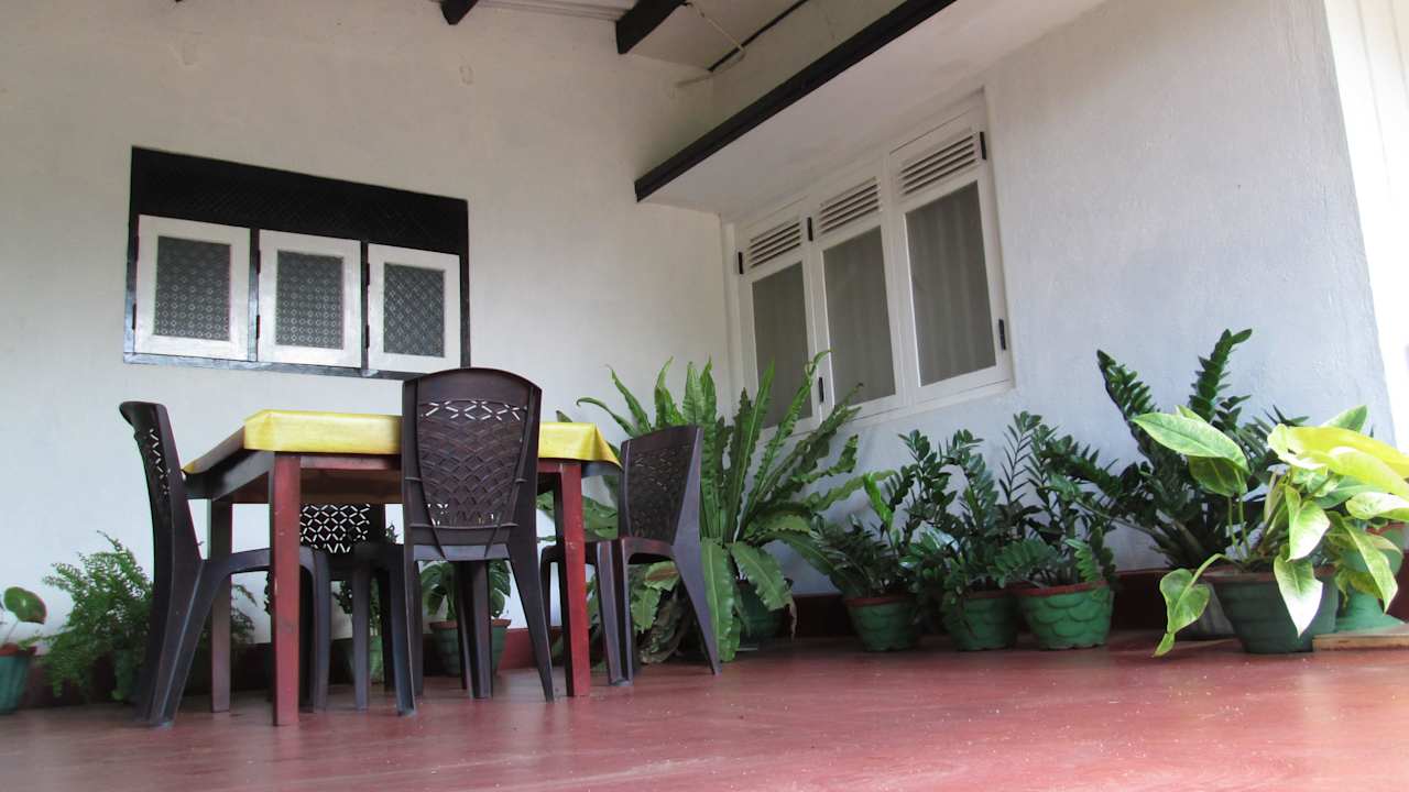 Garden view Travel Lodge Lake View Tourist Resort