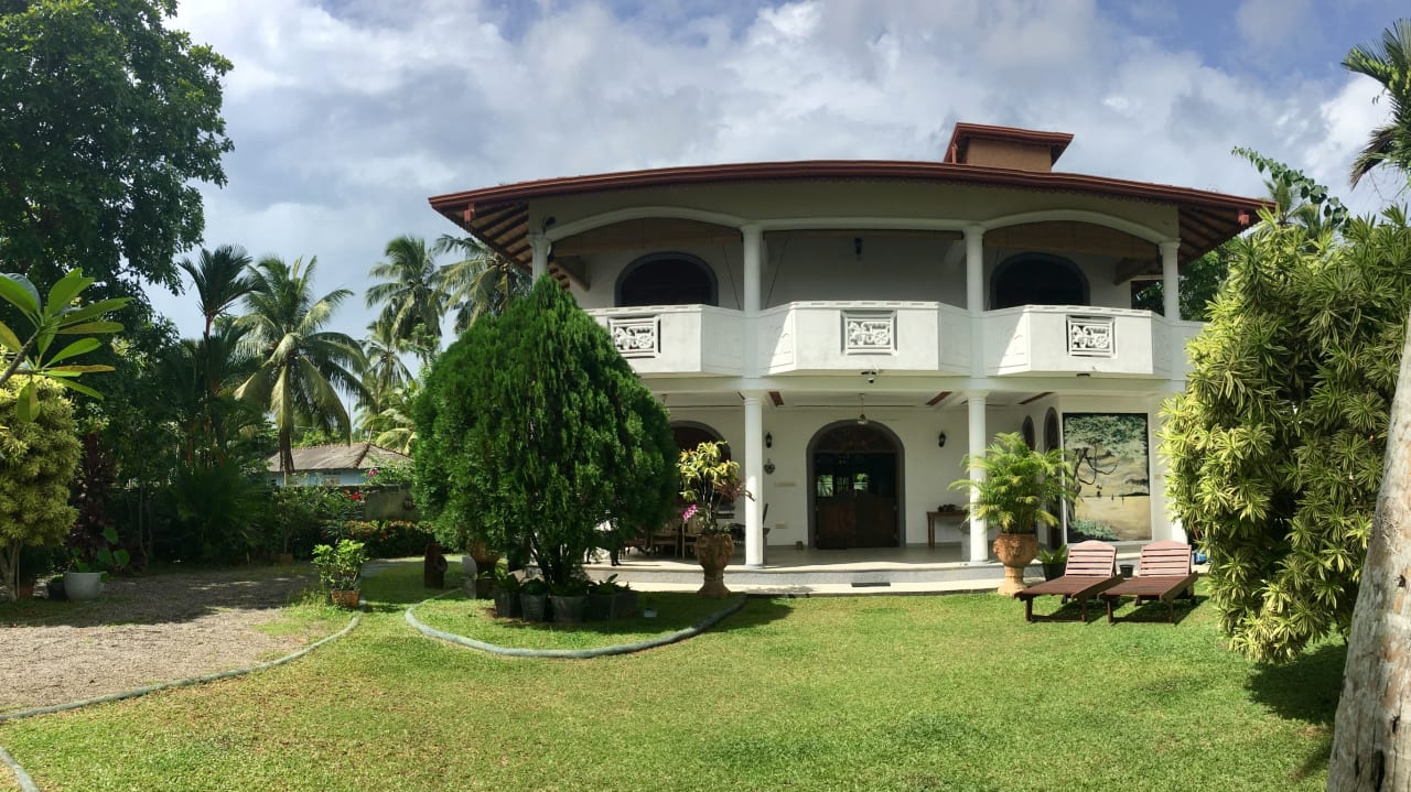 Außenansicht Villa Benthotage