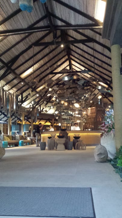 Lobby Cape Panwa Hotel