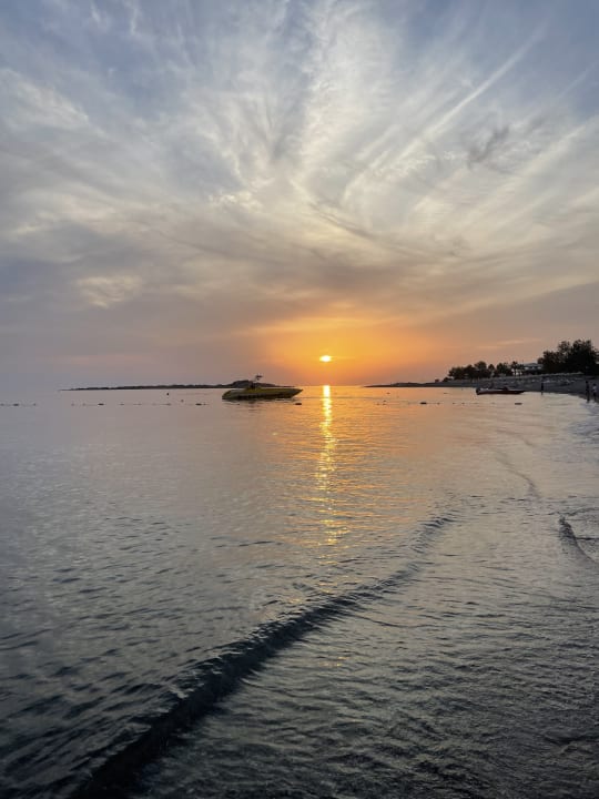 Strand Hotel Gardenia Beach