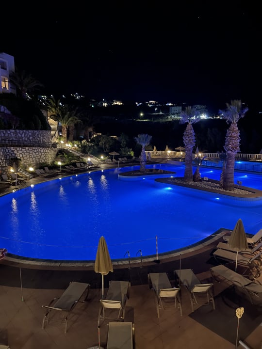 Ausblick Athina Palace Resort & Spa