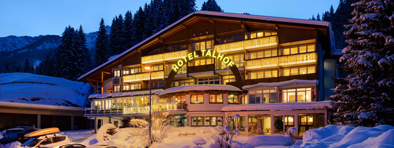 Außenansicht Panoramahotel Talhof Garni