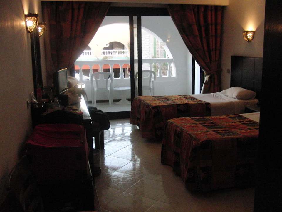 Schönes Zimmer Pickalbatros Alf Leila Wa Leila Resort - Neverland Hurghada