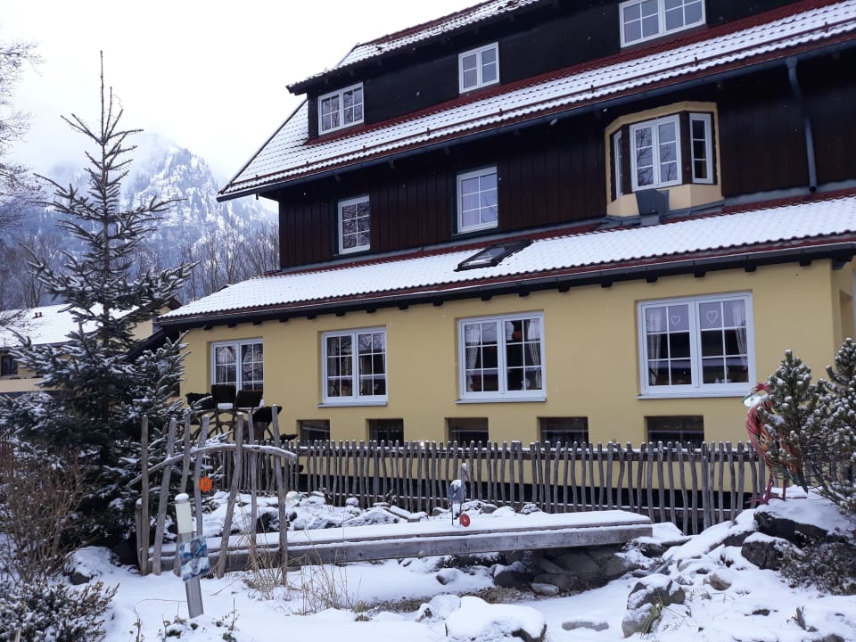 Außenansicht Hotel Wiesengrund