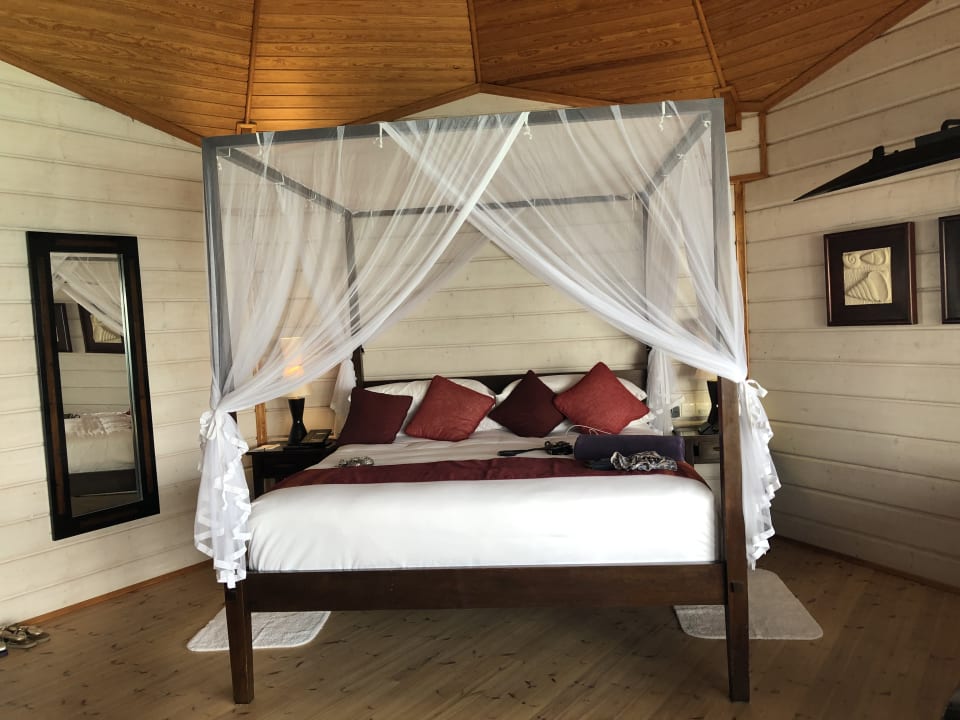 Zimmer Komandoo Island Resort & Spa - Adults only