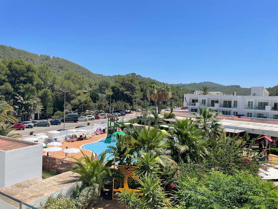 Pool Balansat Resort