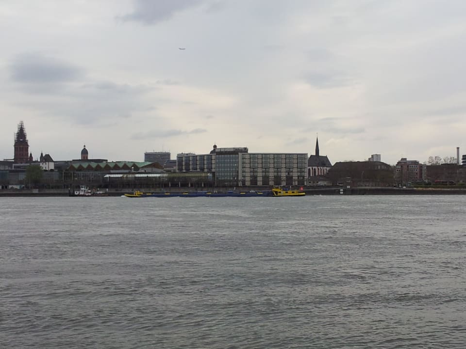 Schönes stadthotel  Hilton Mainz