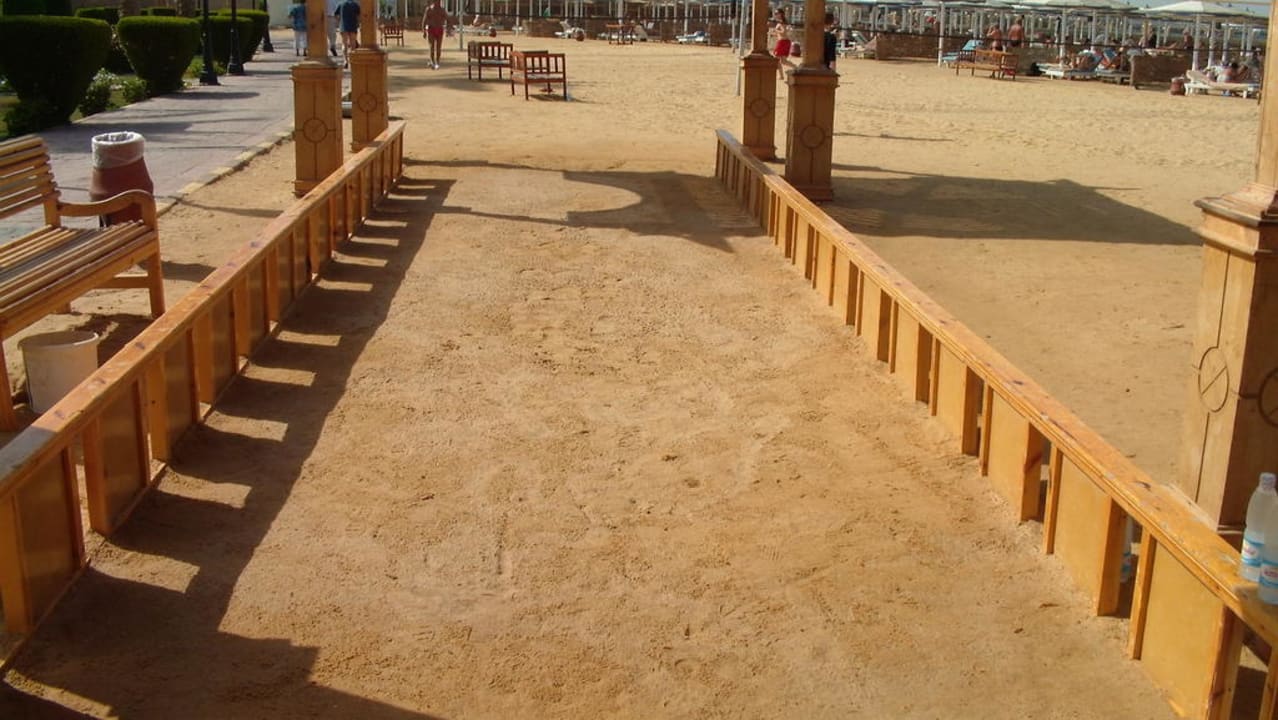 Boccia Bahn neu überdacht Pickalbatros Dana Beach Resort - Hurghada