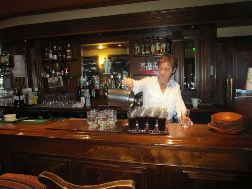 Lakeside Manor Hotel Lakeside Manor Hotel