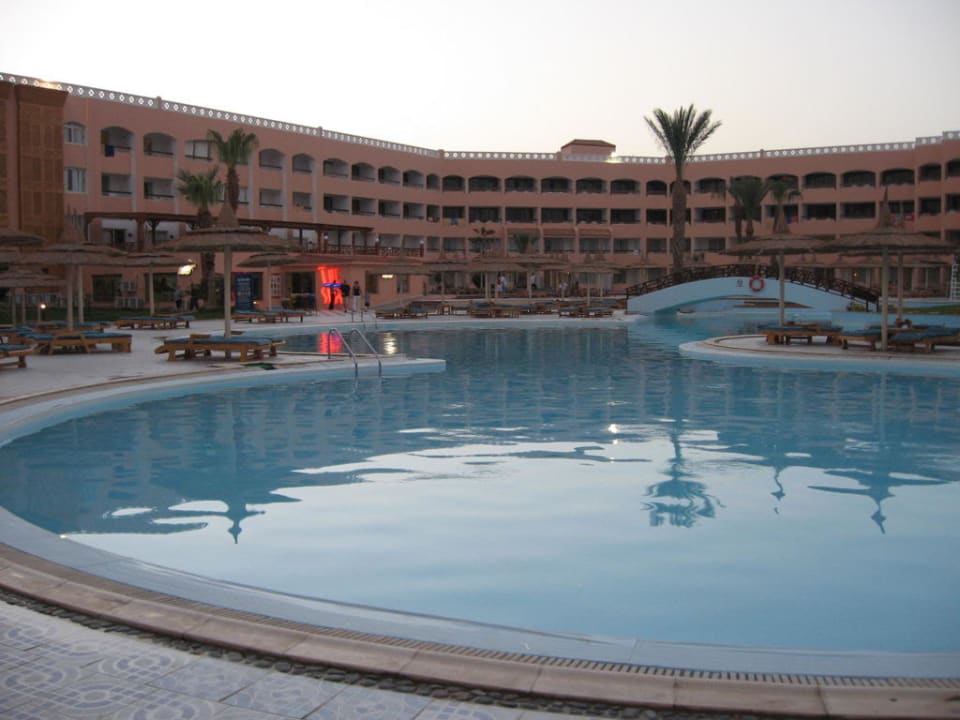 Weiterer Pool Beach Albatros Resort