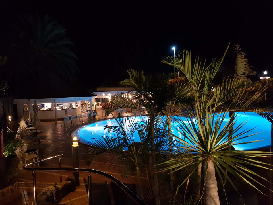 Pool Corallium Beach by Lopesan Hotels - Adults only