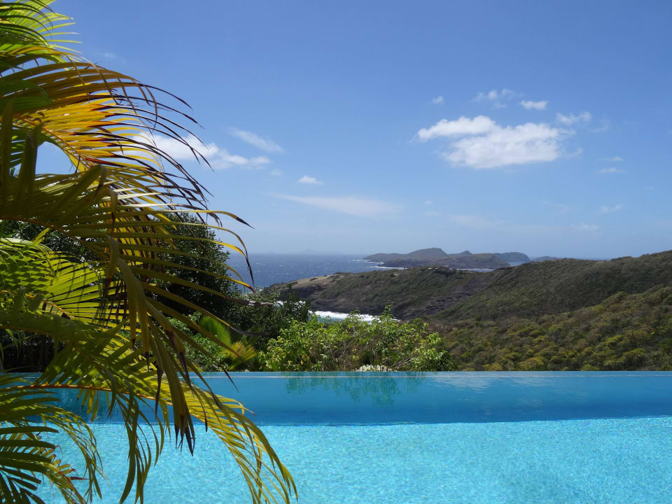 Traumhafter Ausblick vom Pool in die Grenadinen! Villa Jacaranda