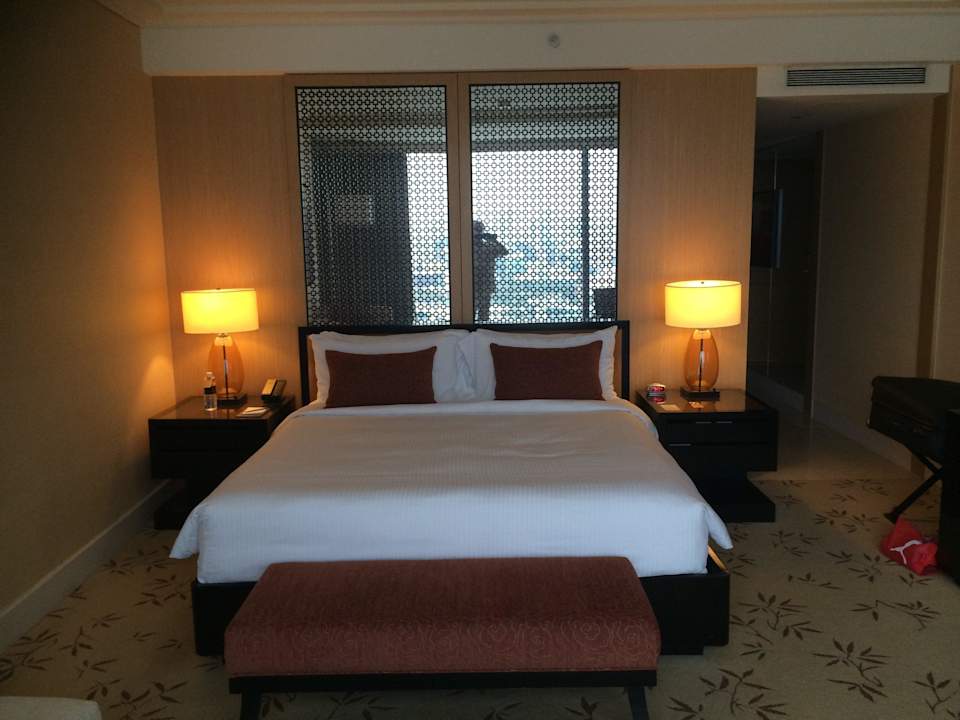 Blick vom Fenster ins Zimmer Marina Bay Sands