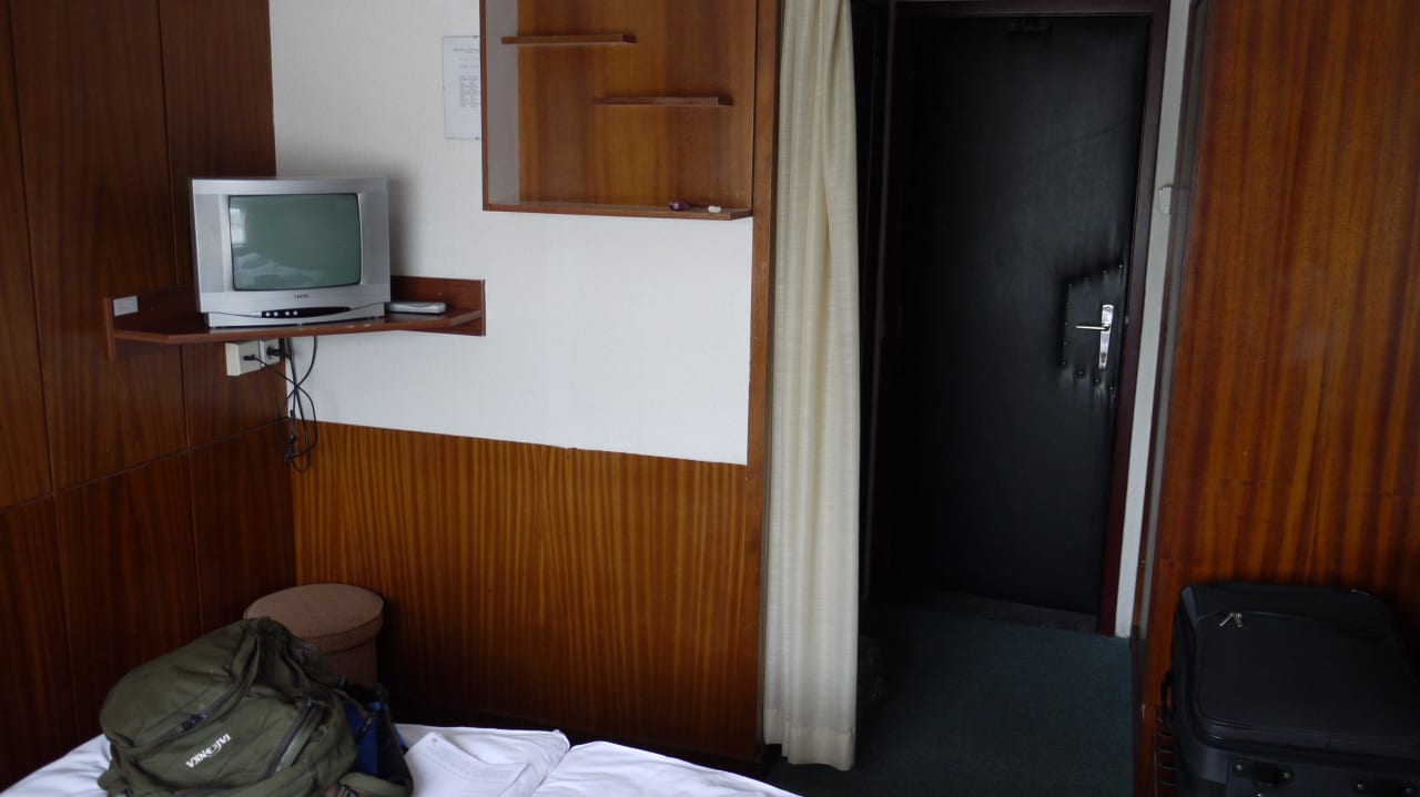 Das Zimmer mit Blick zur Außentür Botel Racek