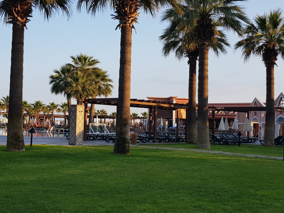 Poolbar  Megasaray Club Belek