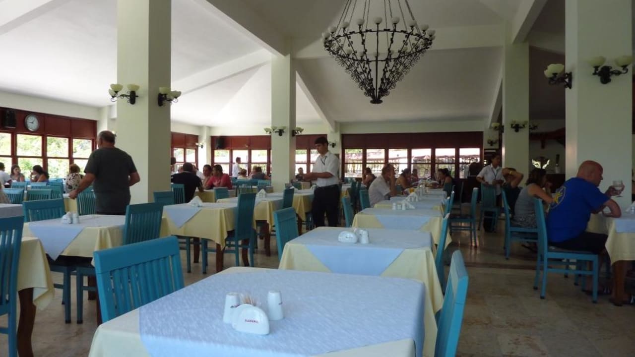 Restaurant fürs Mittagessen Hotel Meri