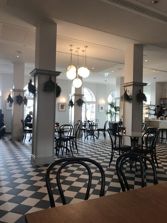 Gastro Steigenberger Icon Grandhotel Petersberg