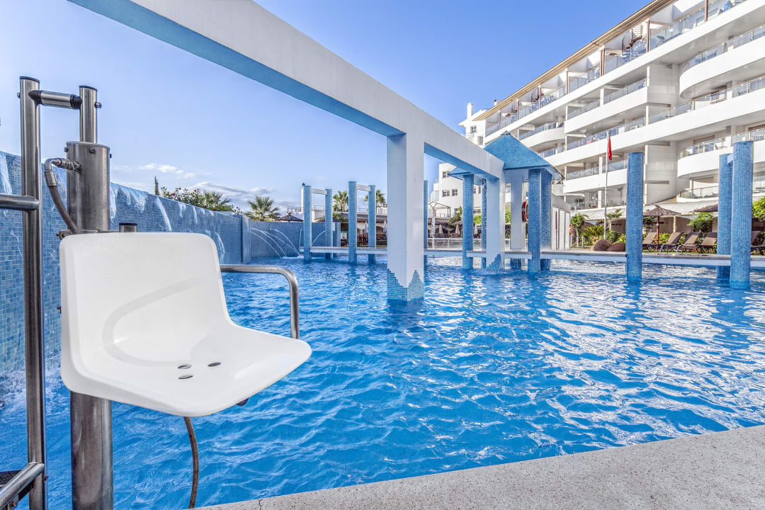 Pool Ona Garden Lago