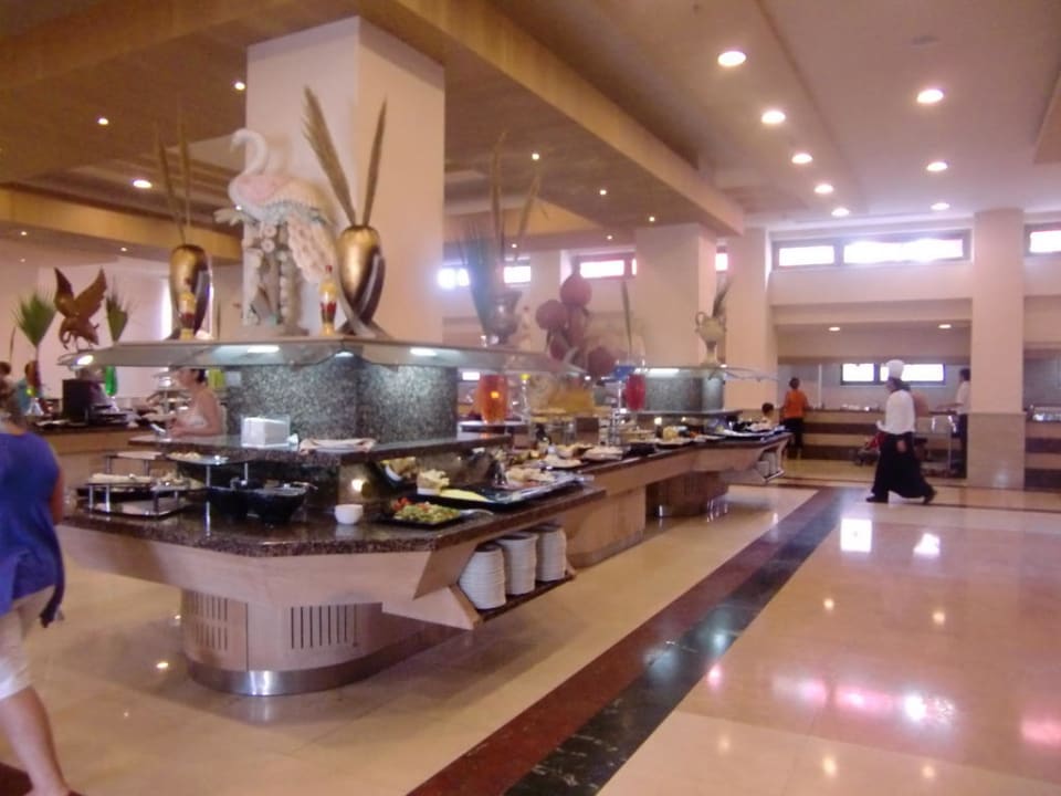 Buffet Fame Residence Lara & Spa