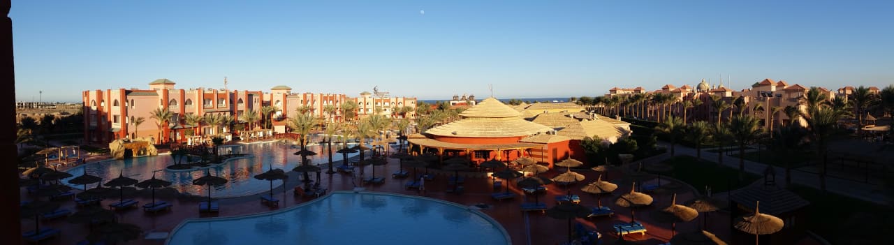 Ausblick vom Balkon unseres Zimmers Pickalbatros Aqua Vista Resort - Hurghada