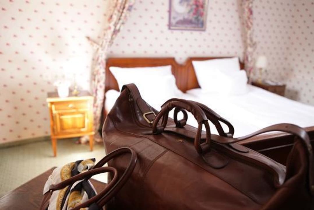 Zimmer - einfach  zum wohlfühlen Hotel Oberkirchs Weinstuben