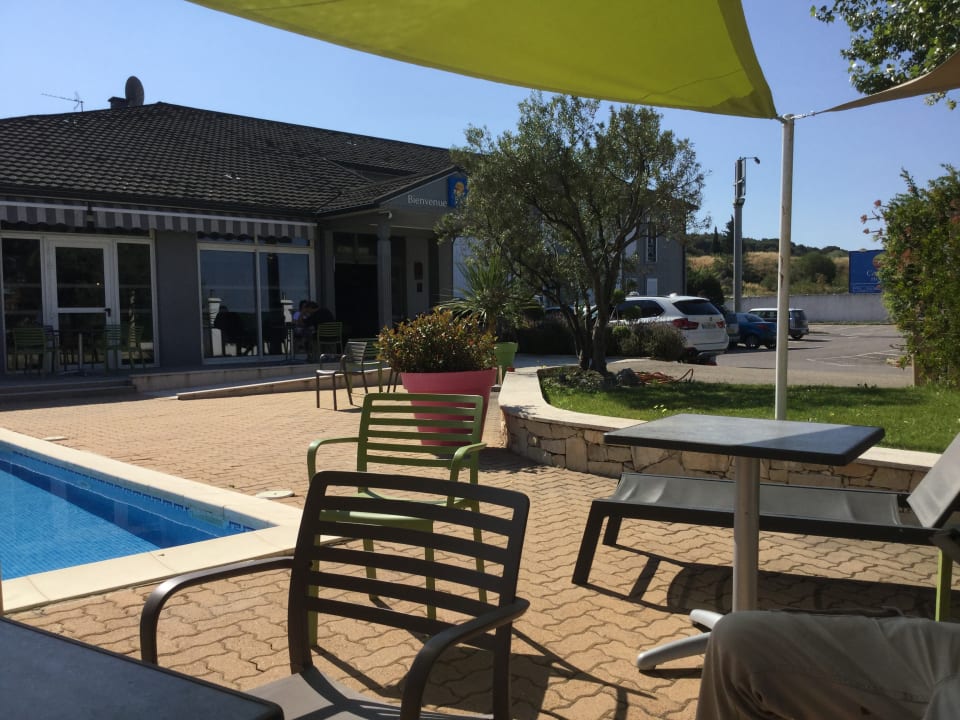 Außenansicht Hotel Comfort Marseille Airport