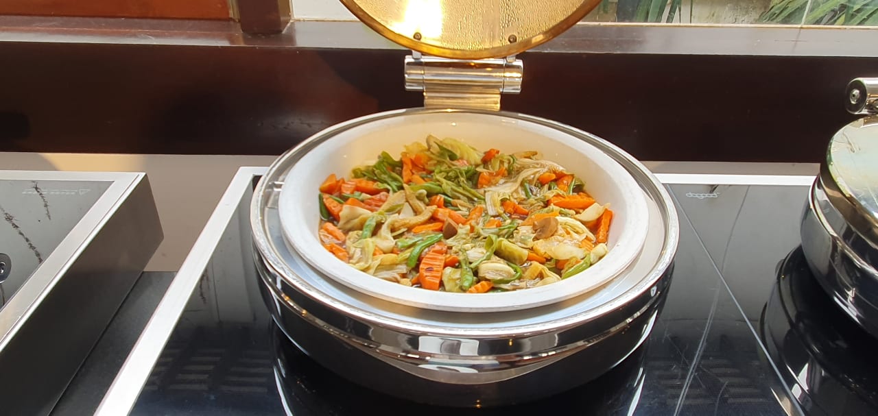 Gastro Pandanus Beach Resort & Spa