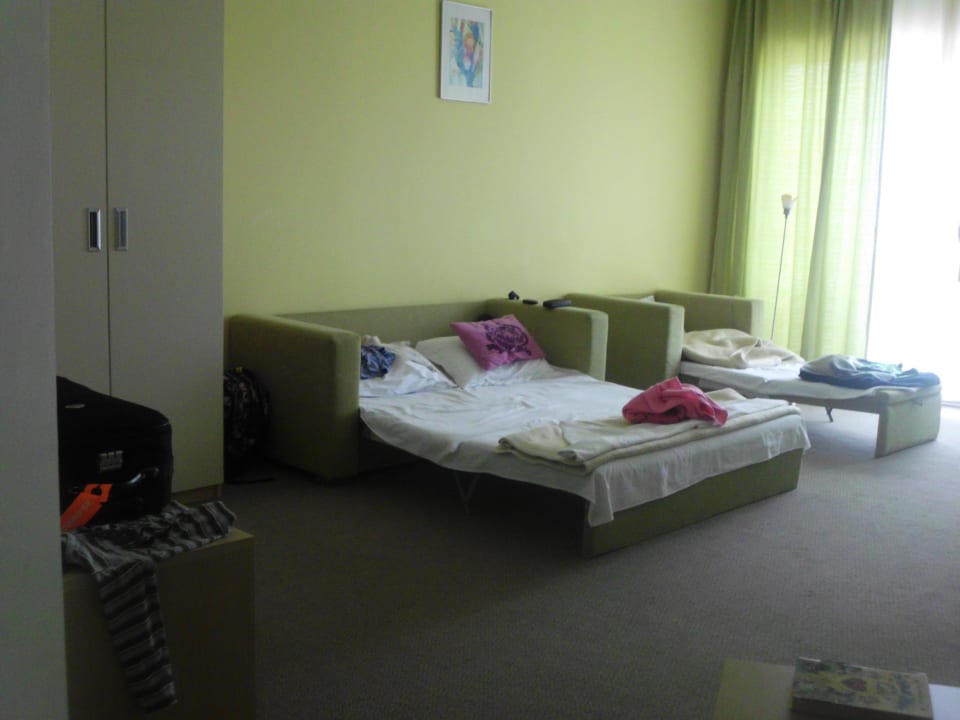Erste Zimmer-Kinderbetten Park Hotel Golden Beach