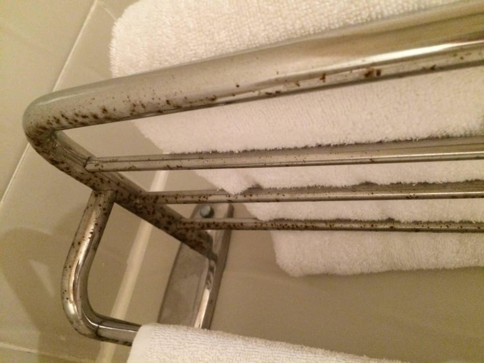 Handtuchhalter Badezimmer rostig Imperial Shams Abu Soma