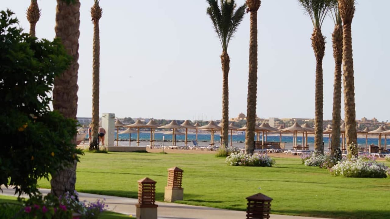 Widok z plazy Stella Beach Resort & Spa Makadi Bay