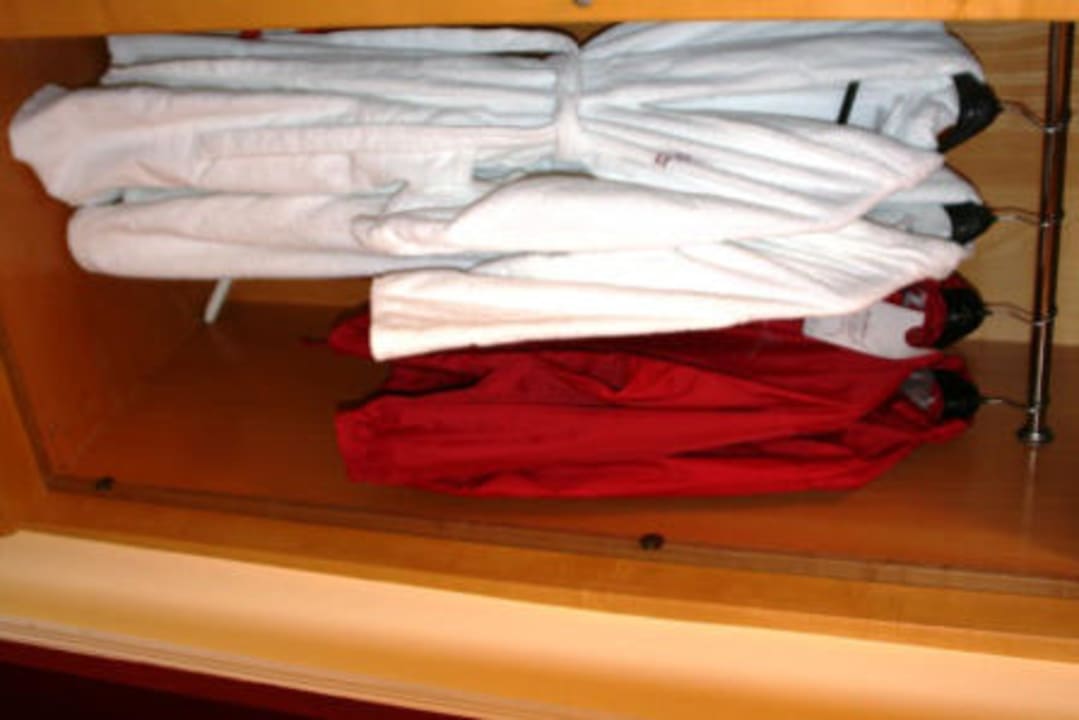 Inklusive Bademäntel, Regenjacken etc. Romantik Hotel Im Weissen Rössl