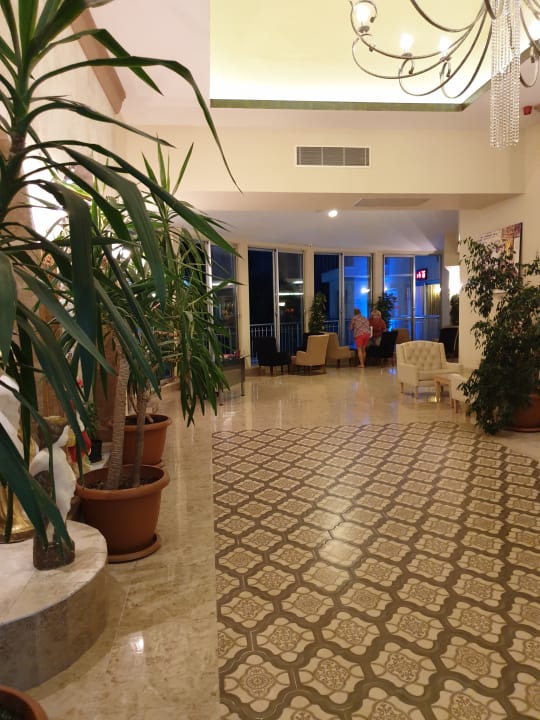 Lobby Merve Sun Hotel & Spa