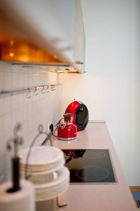 The kitchen - two bedrooms apartment Barbacan Apartments