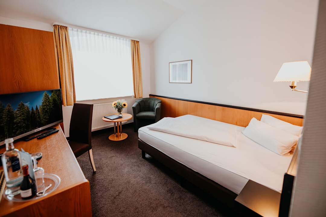 Zimmer Sonnenhotel Hoher Hahn