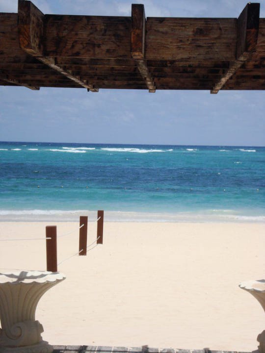 Durch den Hochzeitspavillon Punta Cana Princess All Suites Resort & Spa