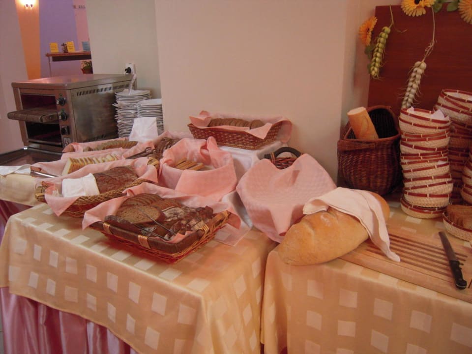 Verschiedene Brotsorten HVD Club Bor