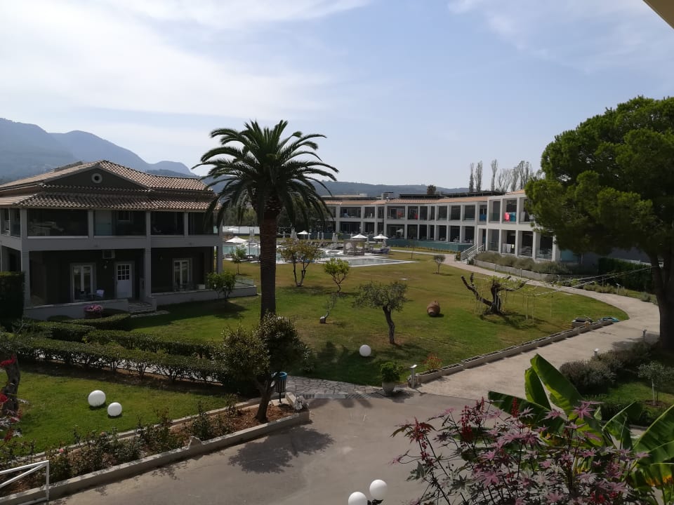 Ausblick Acharavi Beach Hotel