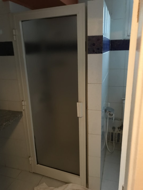 Zimmer Ghazala Beach