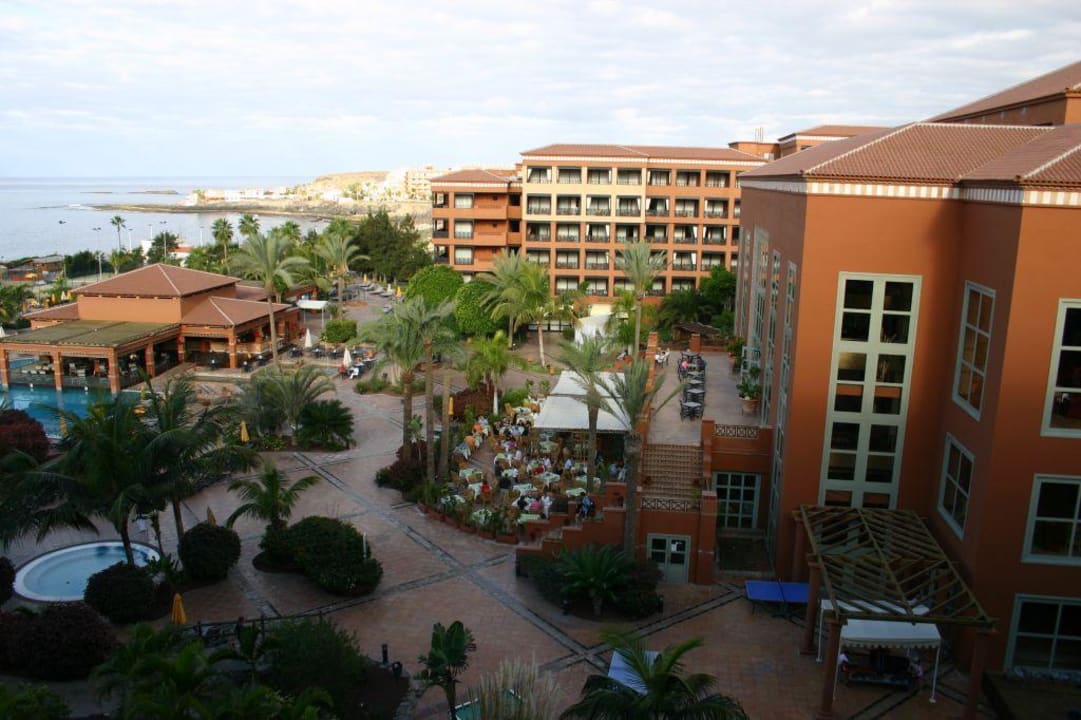 Außenanlage H10 Costa Adeje Palace
