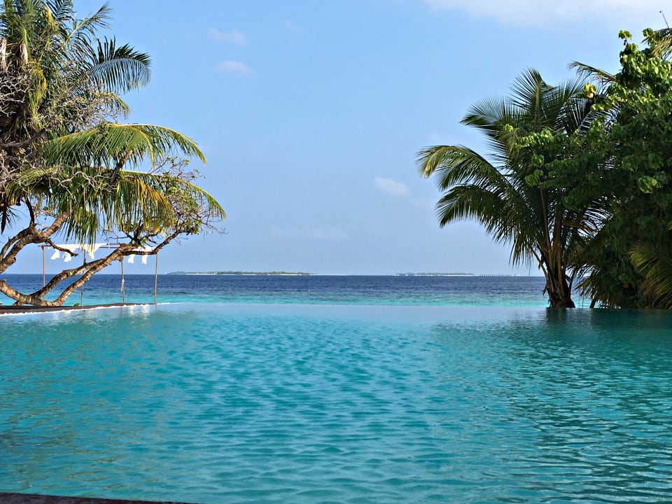 Pool Adaaran Select Meedhupparu Island Resort - Premium All Inclusive