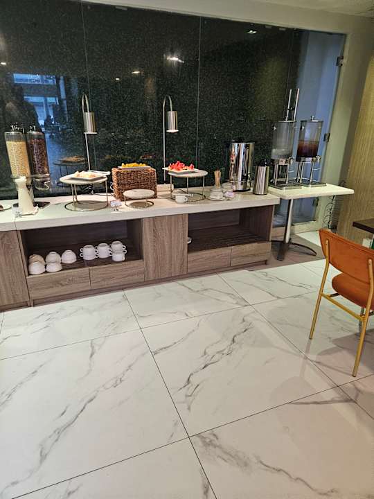 Gastro Ramada Encore by Wyndham Makati