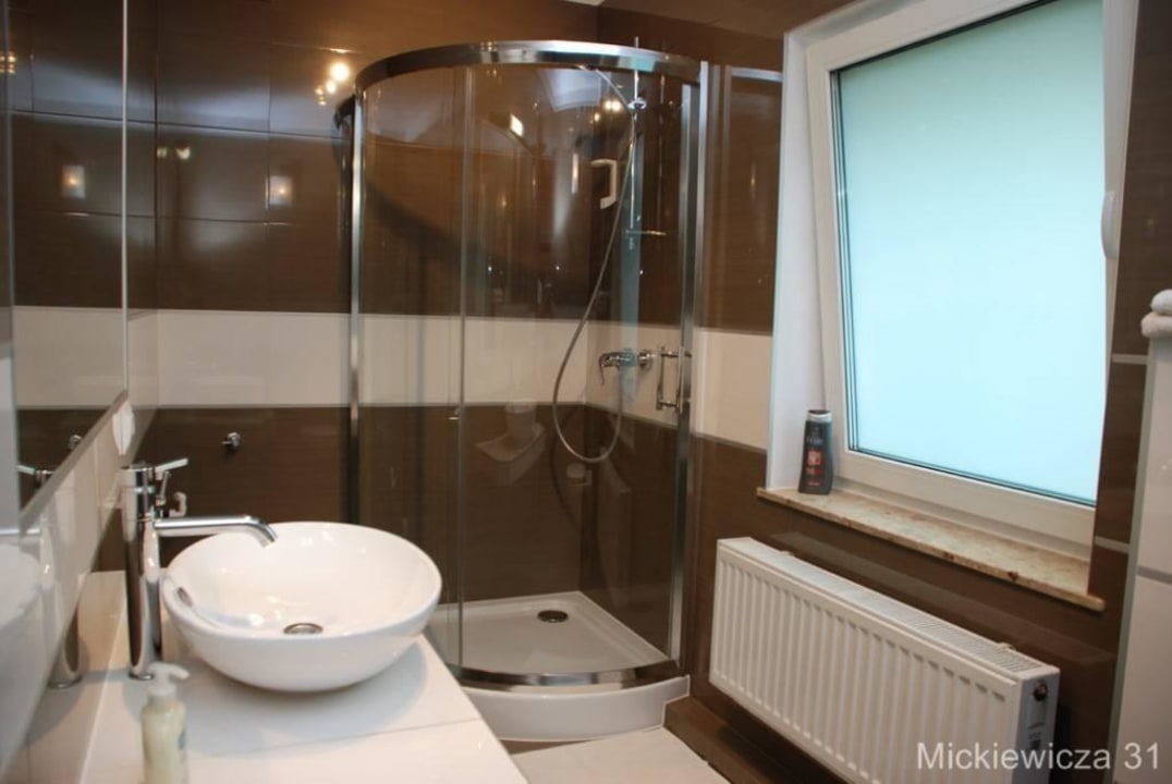 Apartment 2 Gästezimmer Szczawno Zdroj ul. Adama Mickiewicza 31