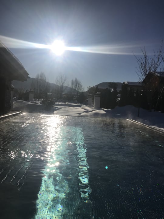 Pool Alpenresort Schwarz