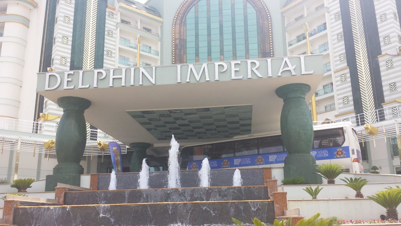Hotel Eingang Hotel Delphin Imperial