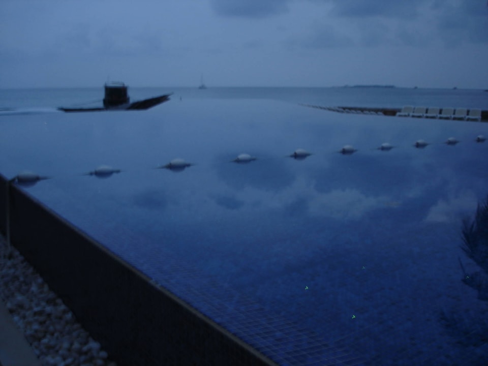 Pool Kuramathi Maldives
