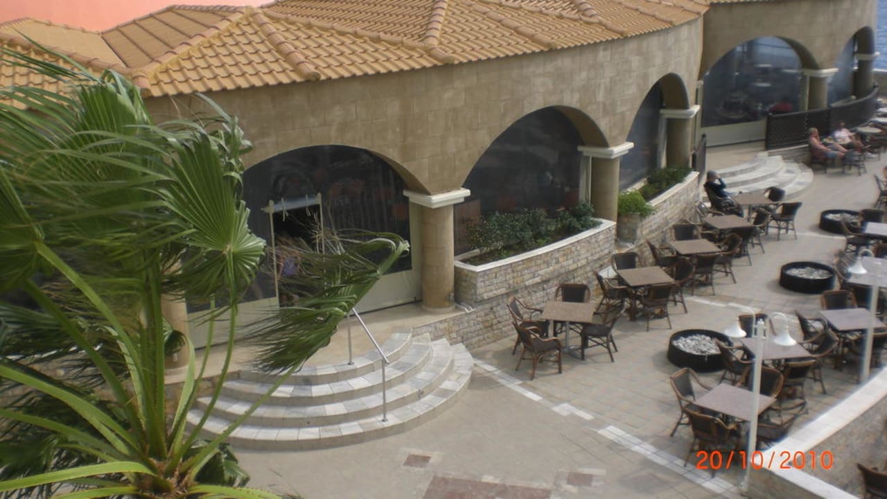 Blick auf das Hauptrestaurant Hotel Kalithea Horizon Royal