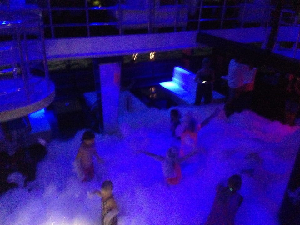 Schaumparty Dream World Resort & Spa